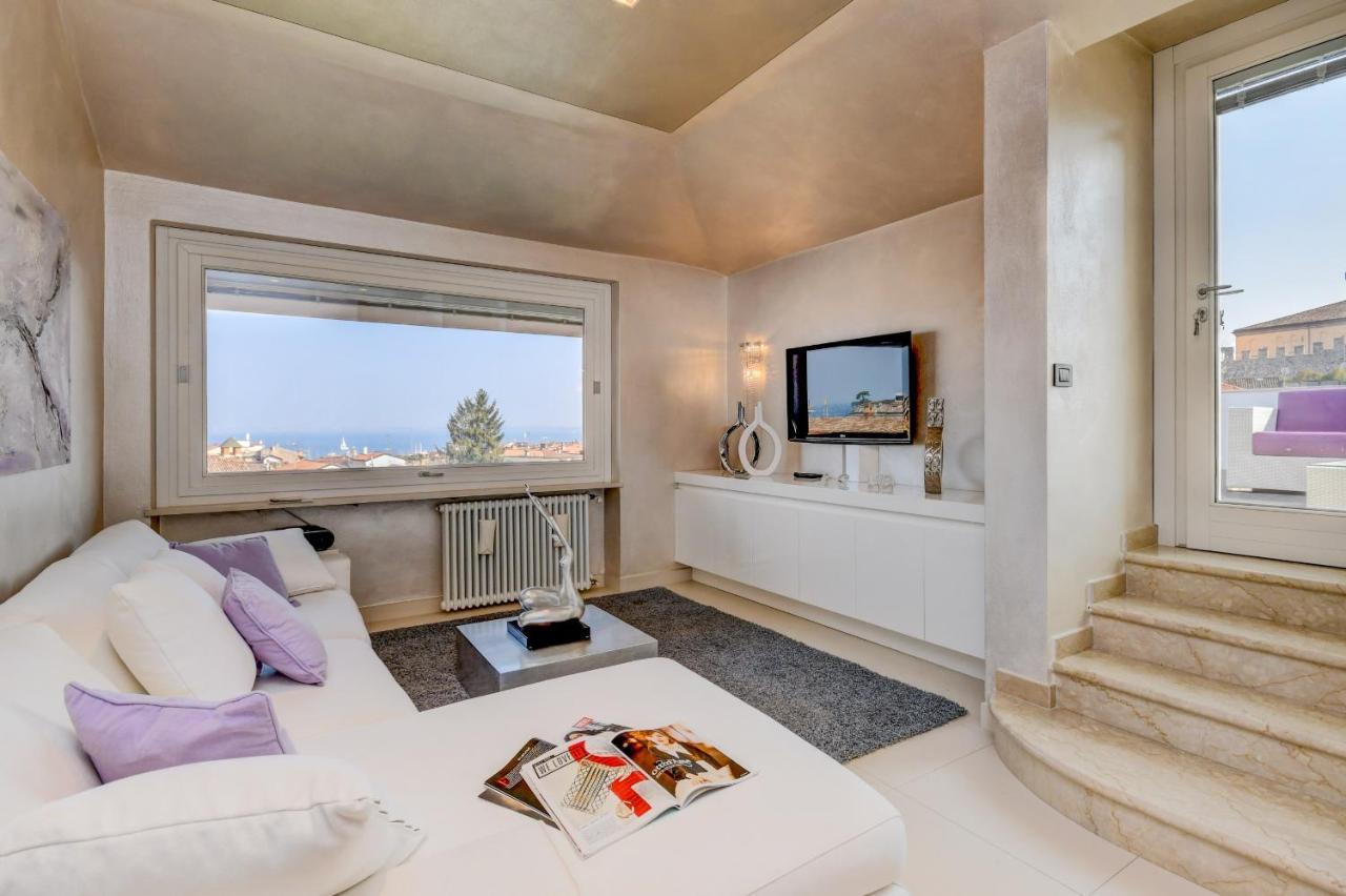 My Desenzano Exclusive Home Ντεζεντσάνο ντελ Γκάρντα Εξωτερικό φωτογραφία