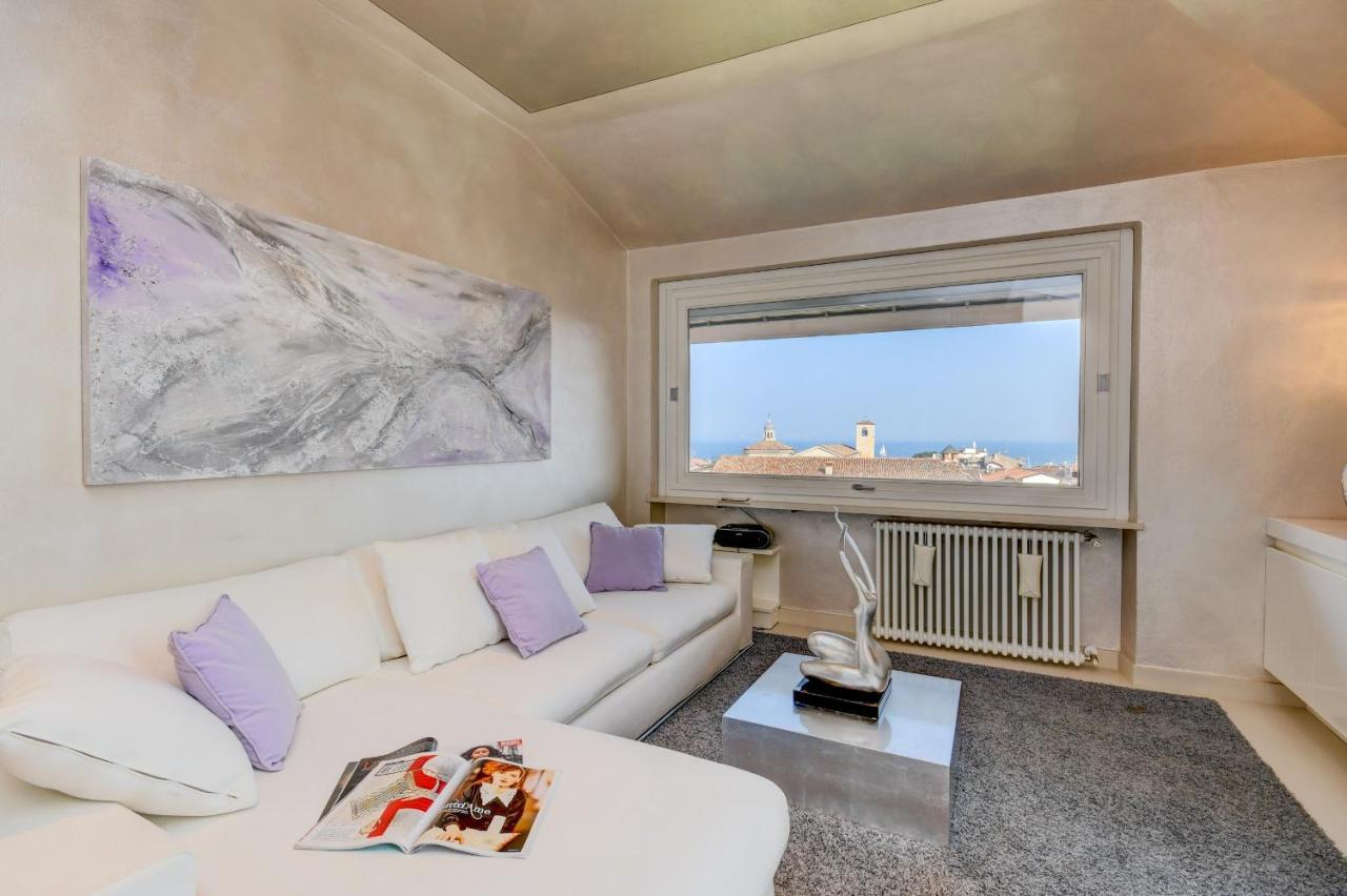 My Desenzano Exclusive Home Ντεζεντσάνο ντελ Γκάρντα Εξωτερικό φωτογραφία