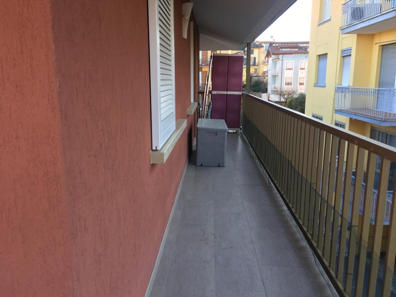 My Desenzano Exclusive Home Ντεζεντσάνο ντελ Γκάρντα Εξωτερικό φωτογραφία