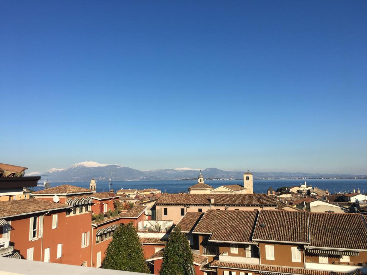 My Desenzano Exclusive Home Ντεζεντσάνο ντελ Γκάρντα Εξωτερικό φωτογραφία